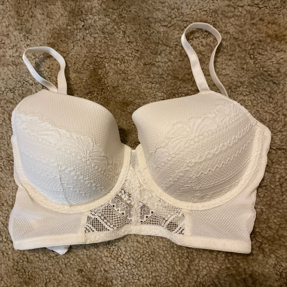 Auden Cream Lingerie